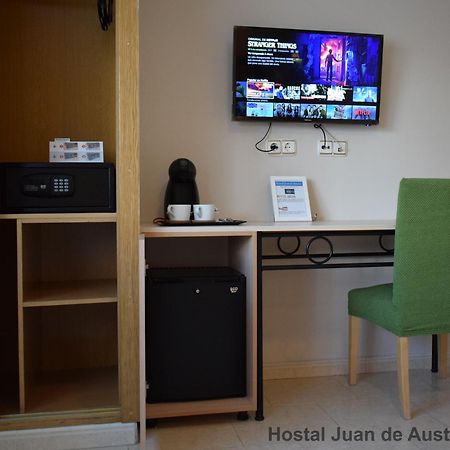 Hostales Juan De Austria I & II Aguadulce  Zimmer foto