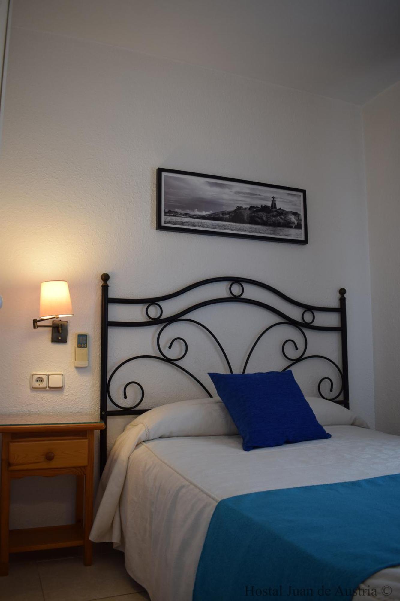Hostales Juan De Austria I & II Aguadulce  Zimmer foto